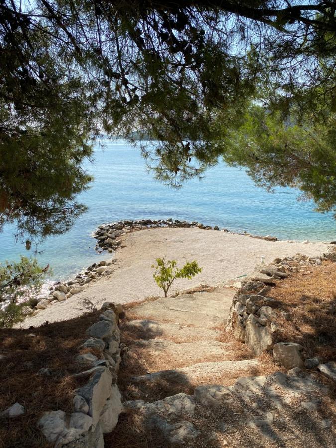 Villa Lovric Marina Luaran gambar